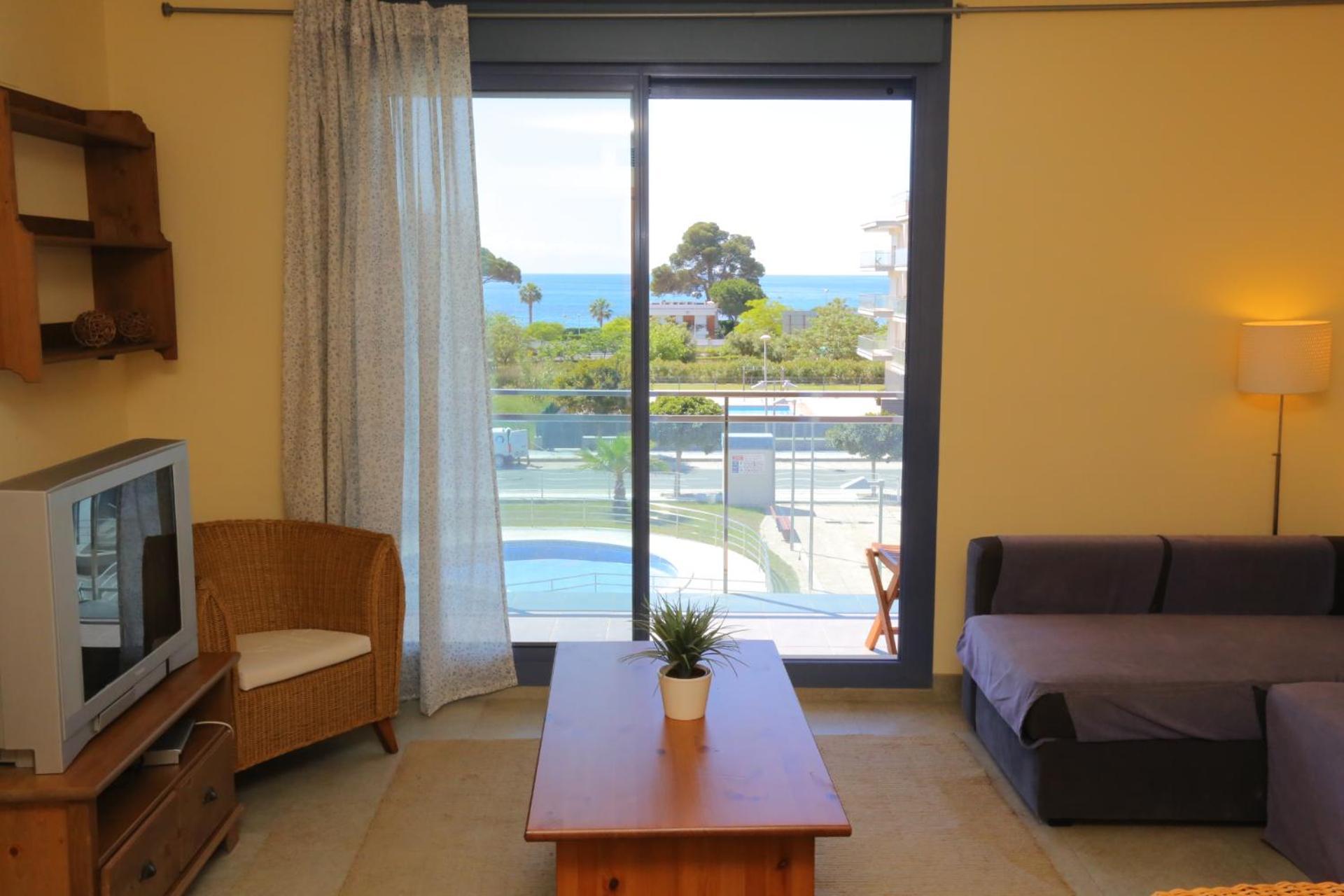 Augusta Litoral - Only Families Apartment Cambrils Room photo