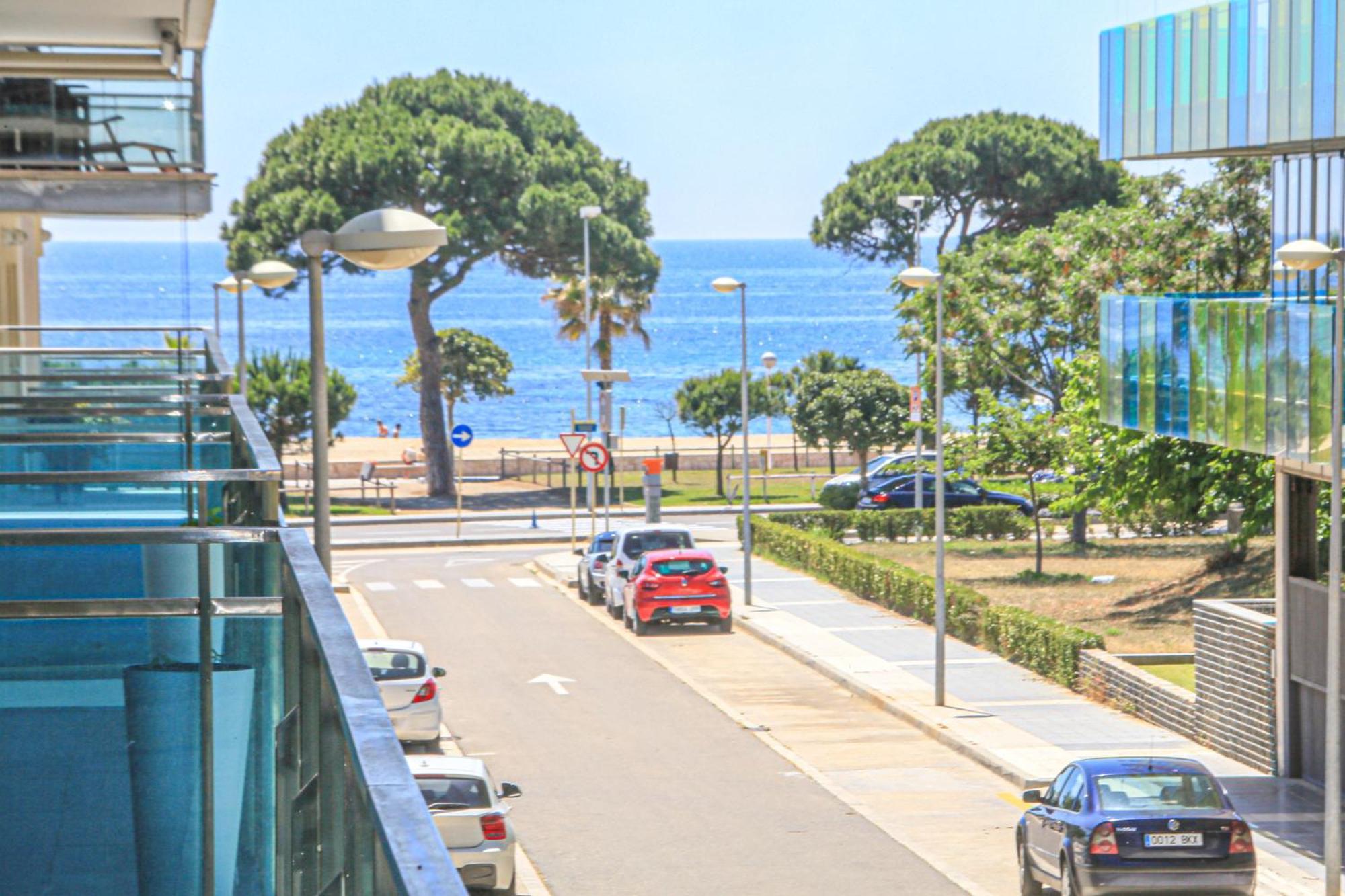 Augusta Litoral - Only Families Apartment Cambrils Exterior photo
